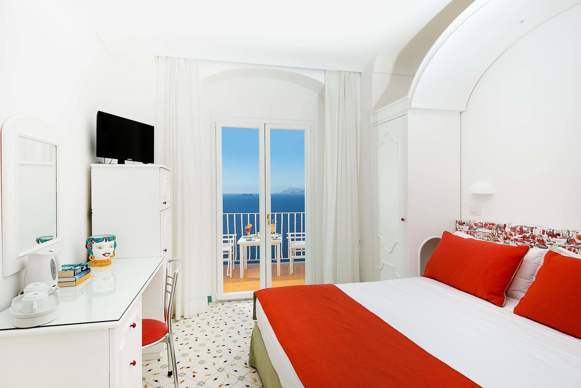 Tramonto D'Oro Hotell Praiano Exteriör bild